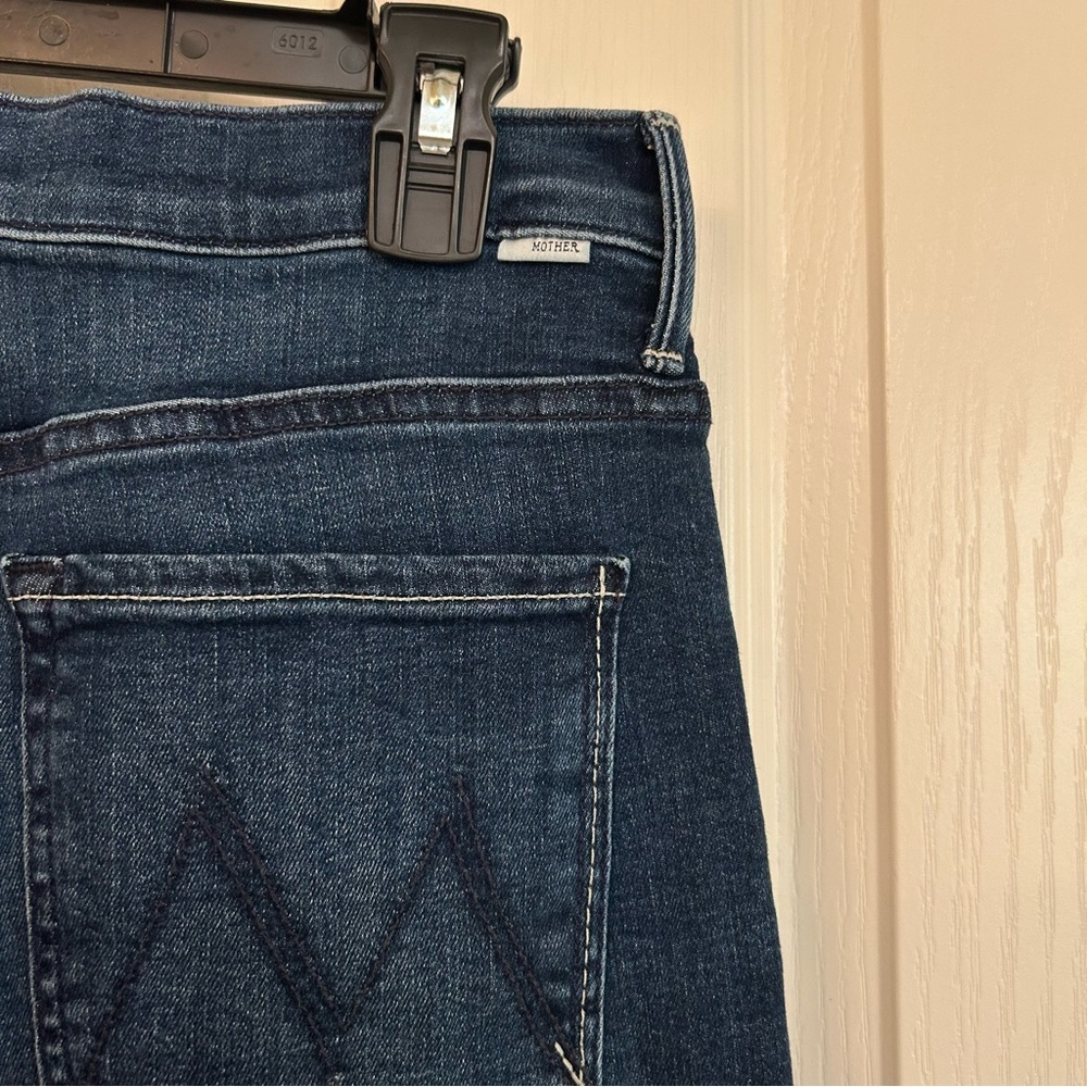 Mother The Weekender Fray Hem Bootcut Jeans in Fancy Meeting You Here Size 30 - Picture 9 of 14